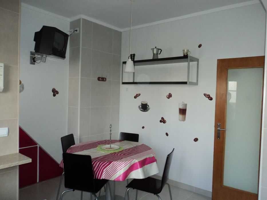 Quarto , ISEC, Coimbra Shopping