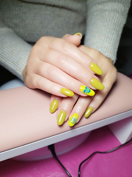 Манікюр,педикюр,нарощення!м.Стрий