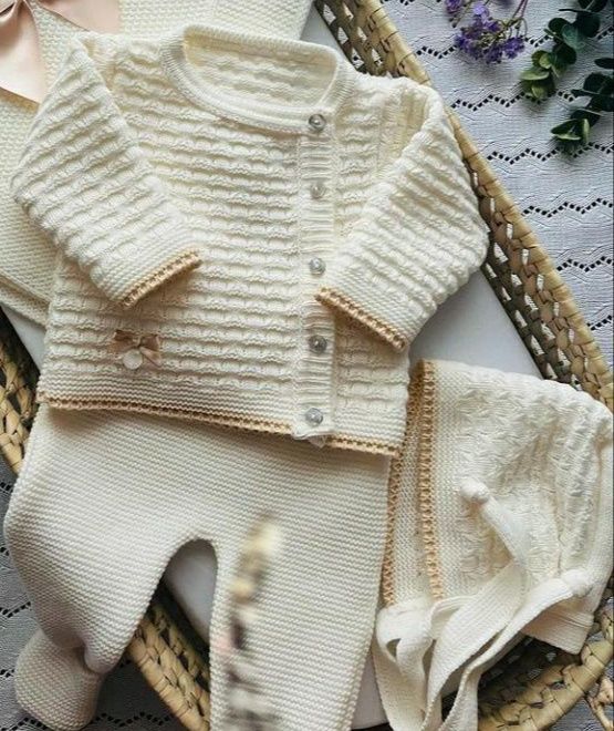 Conjunto malha creme