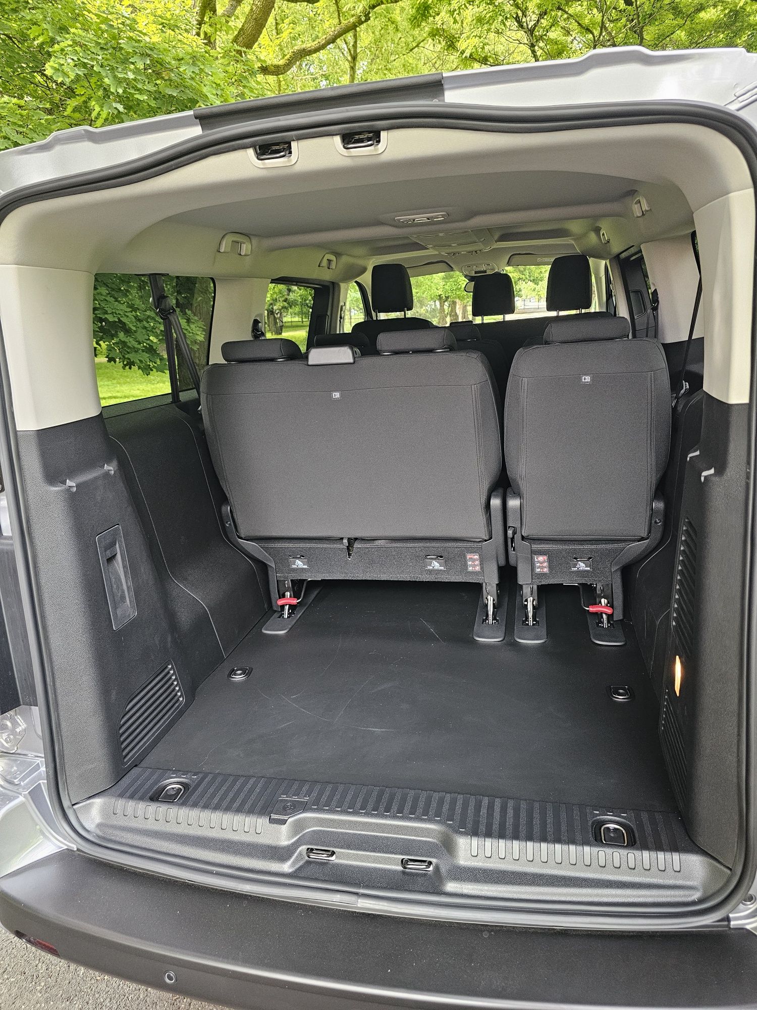 Proace Verso Long 2025r. 9 os