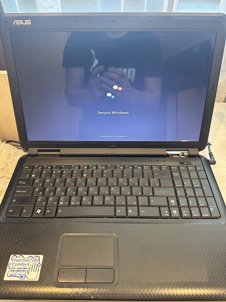 Повністю робочий Ноутбук ASUS