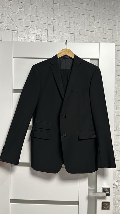 Мужской костюм  /Двойка /Пиджак и брюки классический костюм