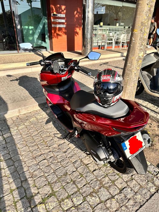 Pcx 2022 com apenas 13.000 km