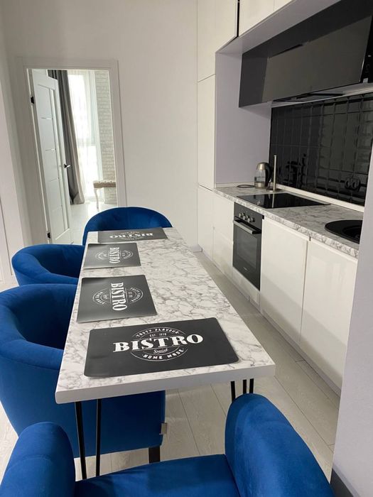 Сдам видовую 3-комнатную квартиру в премиальном ЖК «Новодворянский»