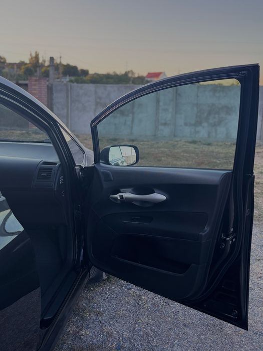 Toyota Auris, 2008 , газ/бензин,  1,6