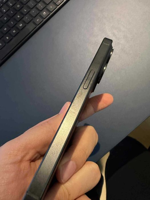 iPhone 15 Pro 128gb Black Titanium stan Idealny