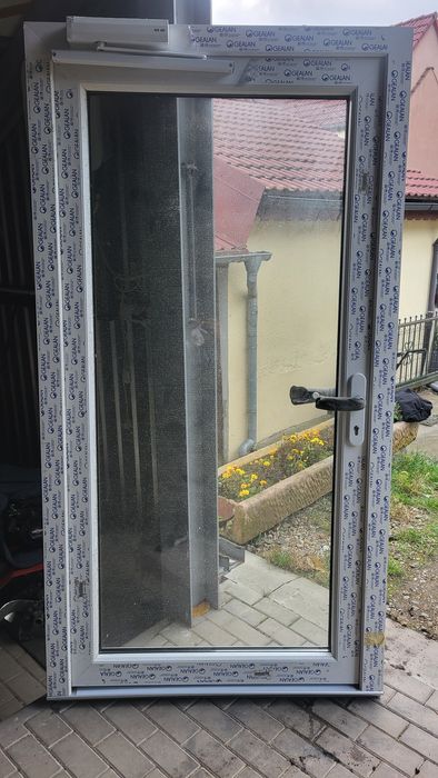 Dzwi zewnętrzne z samozamykaczem Gealan Polecam