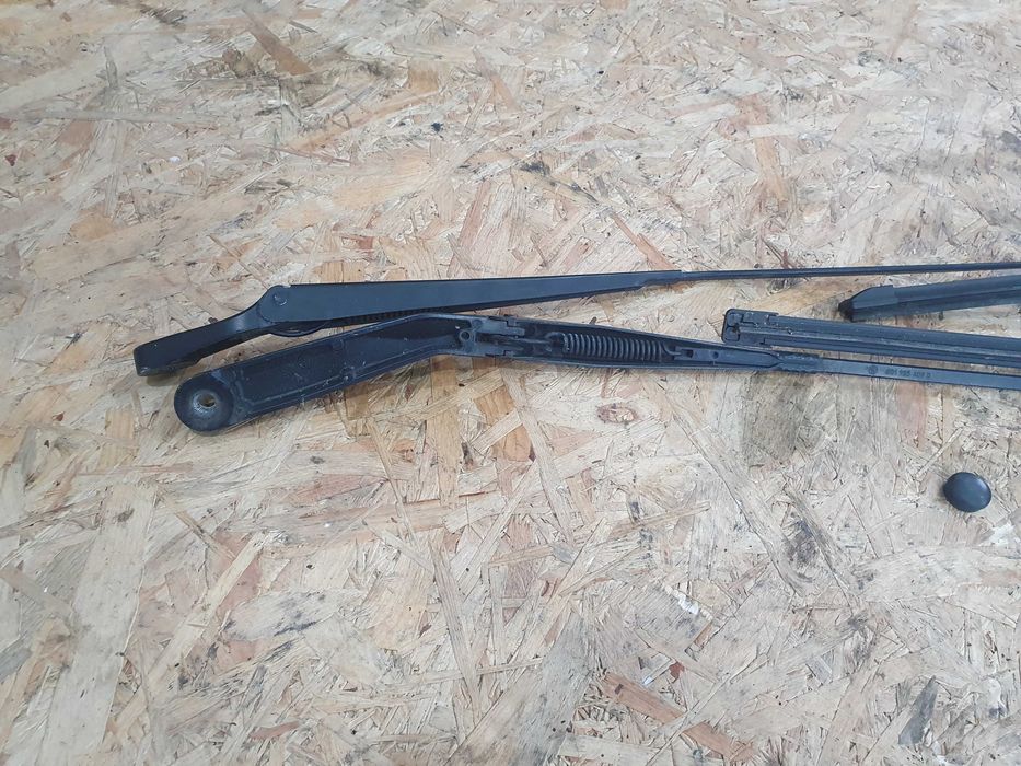 Ramię ramiona wycieraczek przód zaślepki Vw Polo 9n 4 IV 1.2 4r