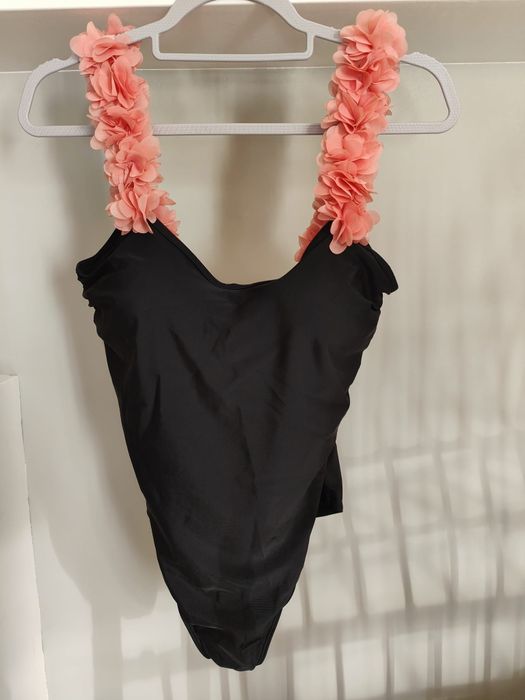 Fato de banho com rebordo floral