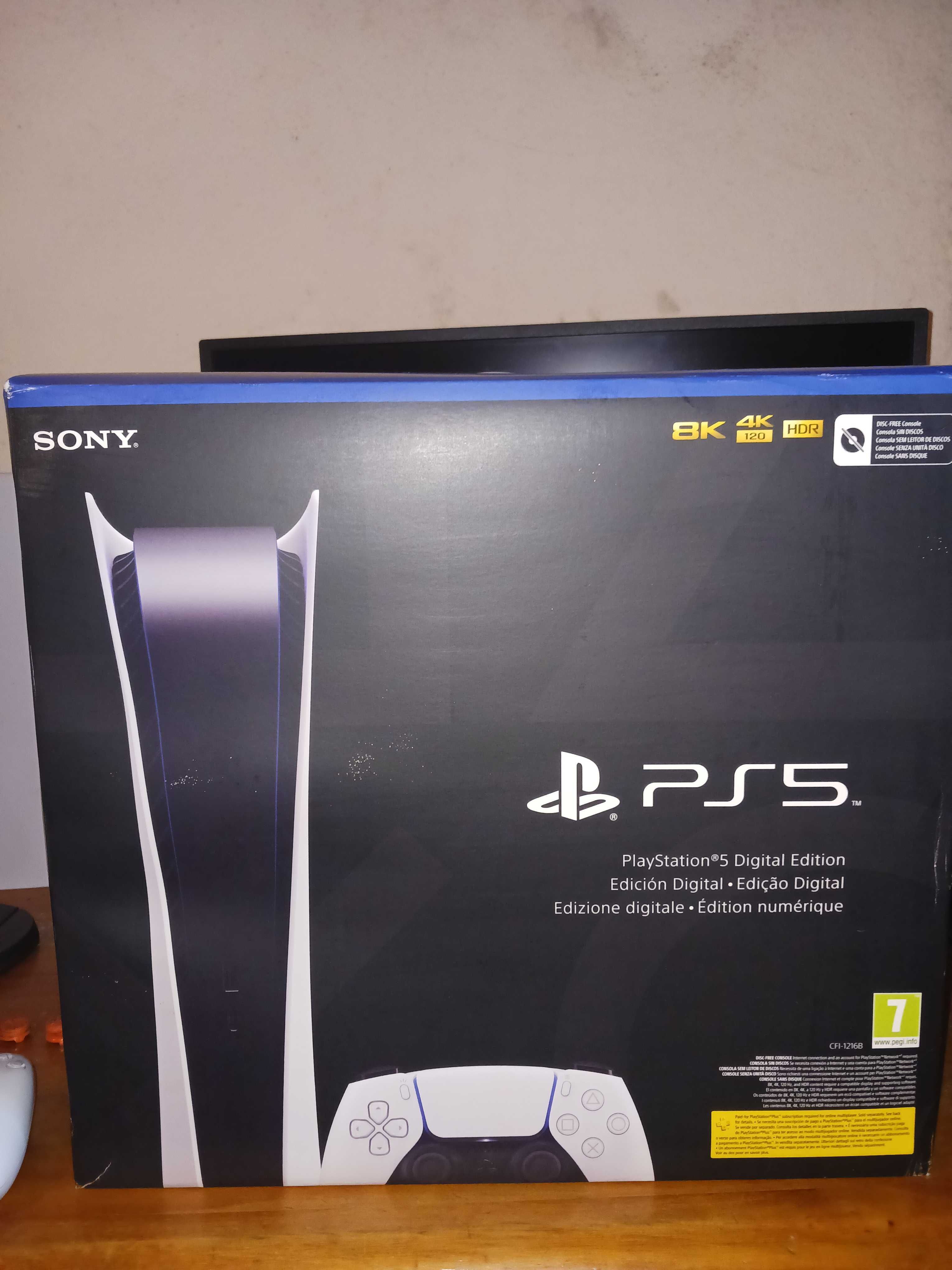 Playstation 5 Digital 500MB + HyperX Headsets