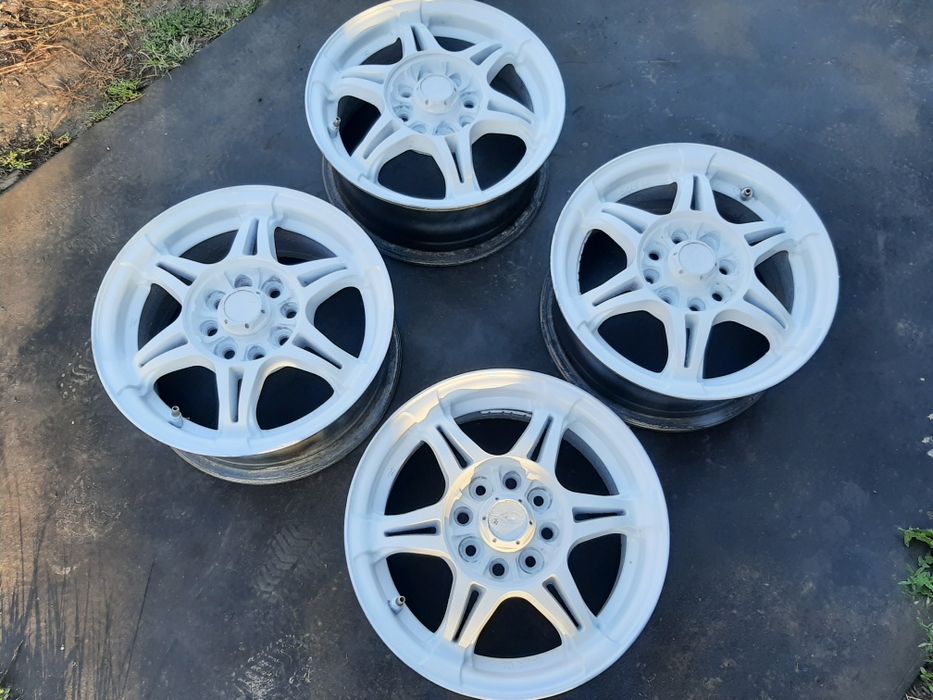 Продам легкосплавні диски r 13 4/98