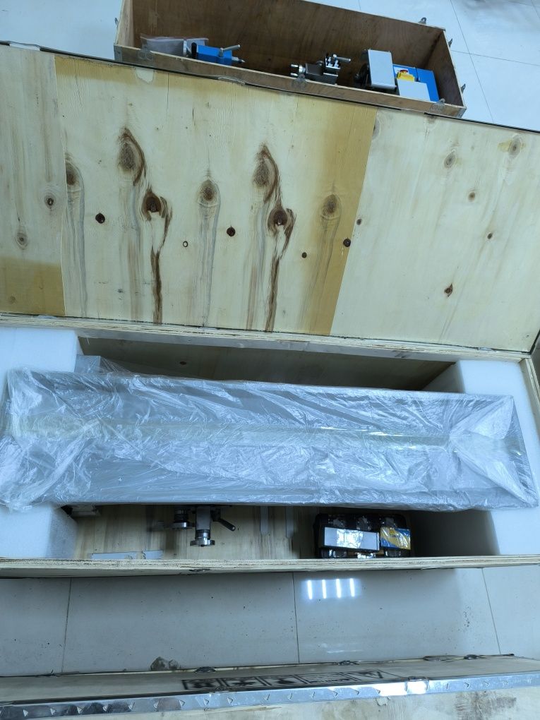 Токарный станок YS-2180A, 210*800, 900Вт