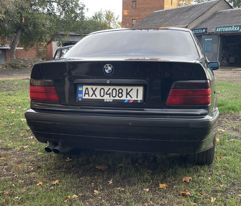 BMW e36 325 м50б25