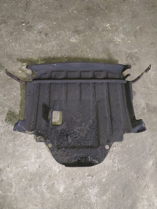 Продам защиту двигателя мэрсэдэс 124