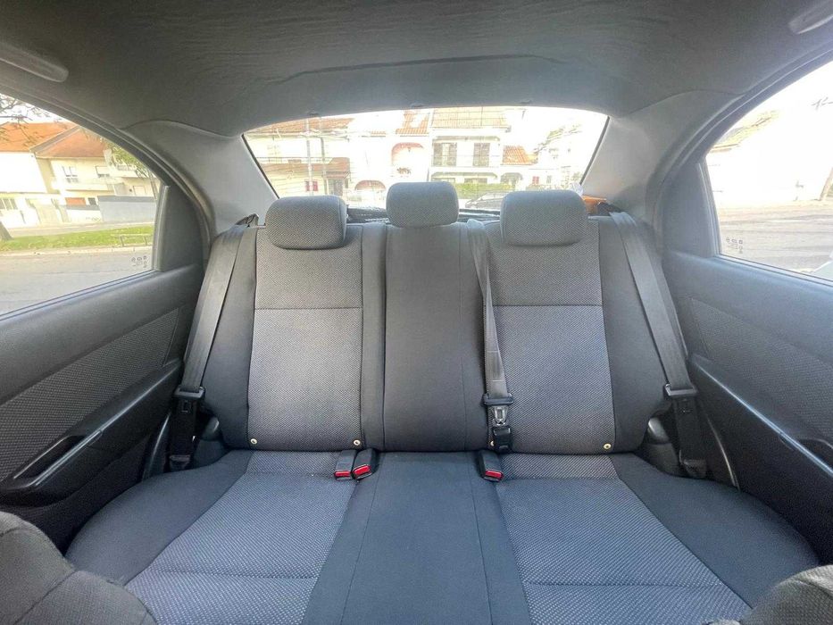 Chevrolet Aveo LS 2010 c/ AC e Ecrã Android/CarPlay - Venda Urgente