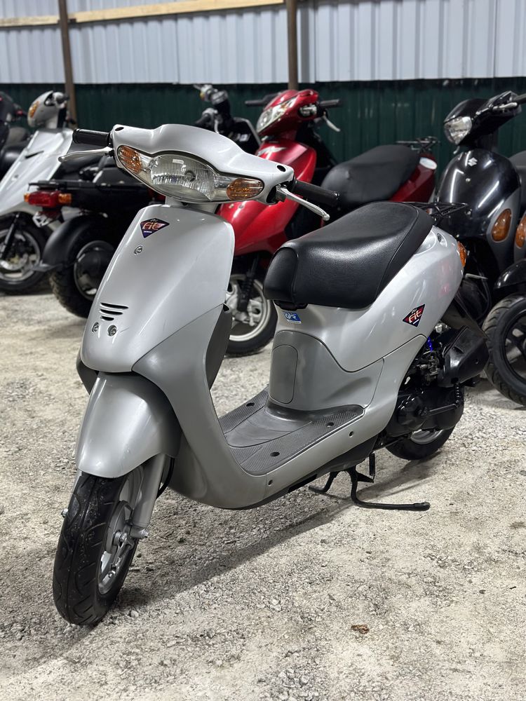 Скутер, мопед Honda Dio Fit 27 з контейнера.