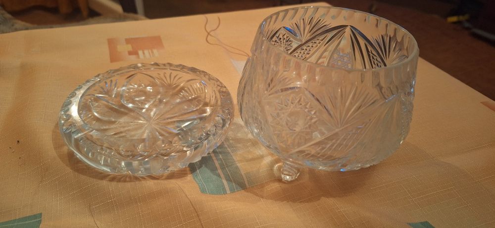 Sprzedam miskę krysztalową