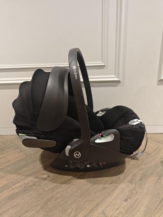 Автокрісло Cybex T-size