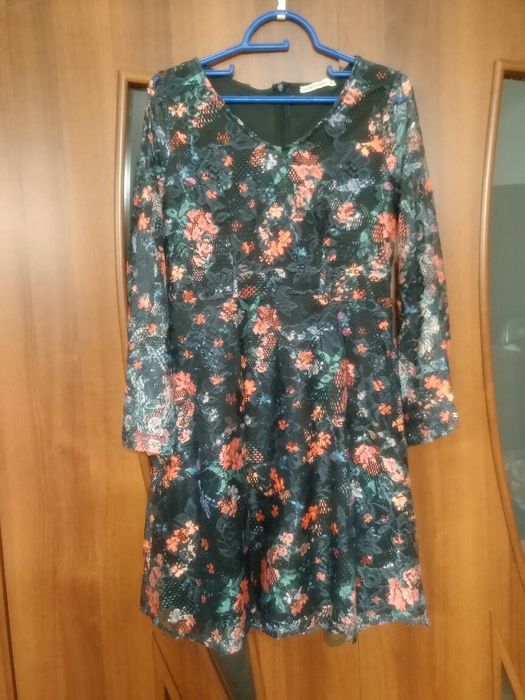 Продам платья