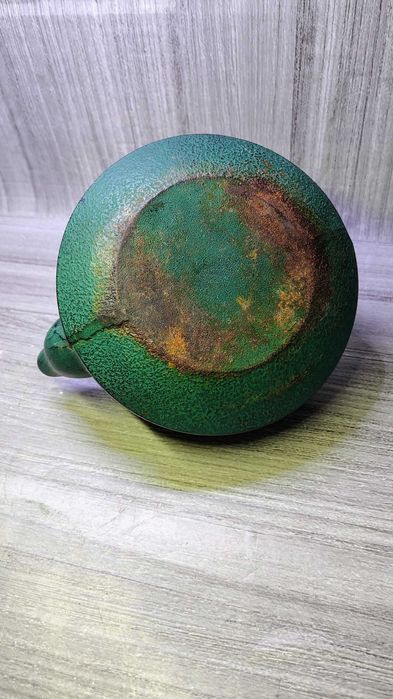 Żeliwny czajnik zaparzacz do herbaty