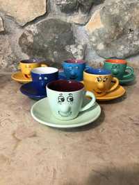 Conjunto de chávenas de café