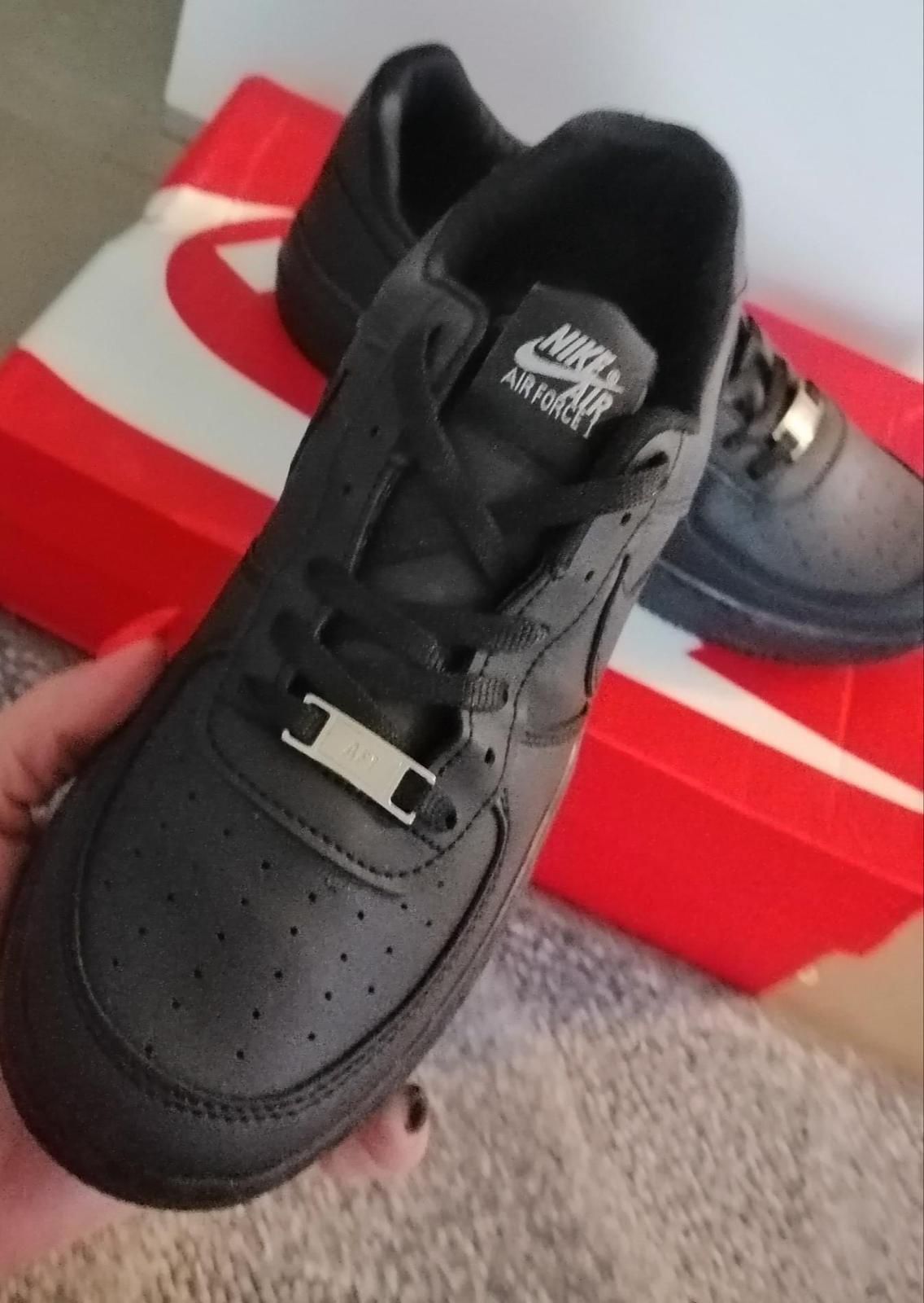 Czarne Nike air force one nowe buty Nike