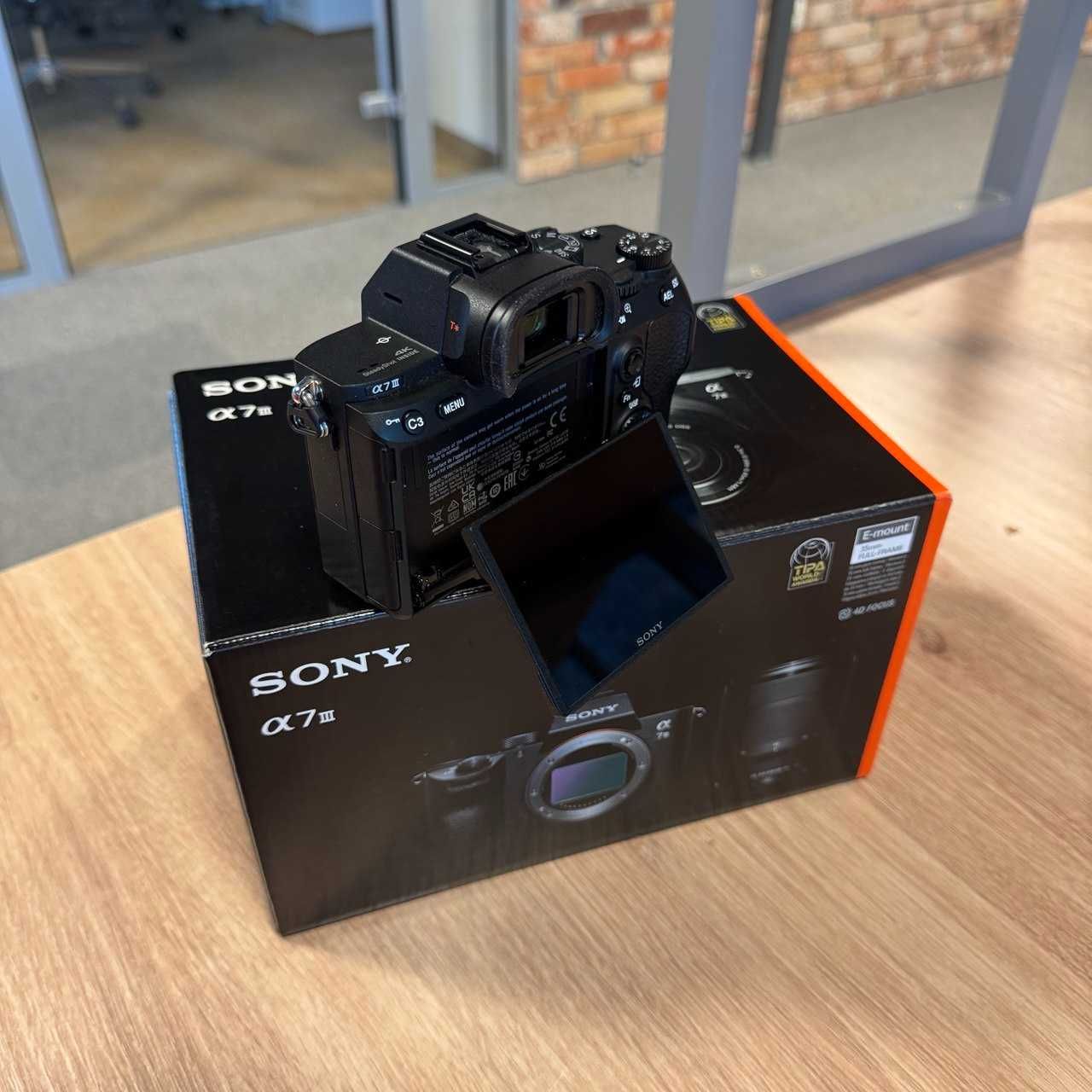 Sony Alpha A7 III + Obiektyw SEL 28-70mm OSS(jak nowy) | 23% VAT