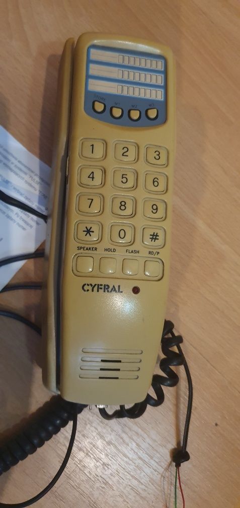 Telefon cyfral C 810