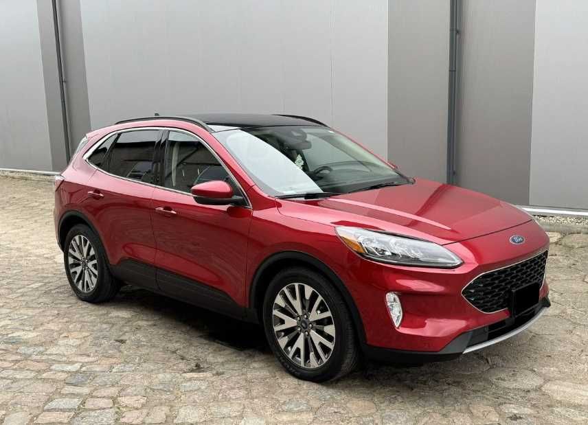 Ford Escape Titanium Hybrid 2020