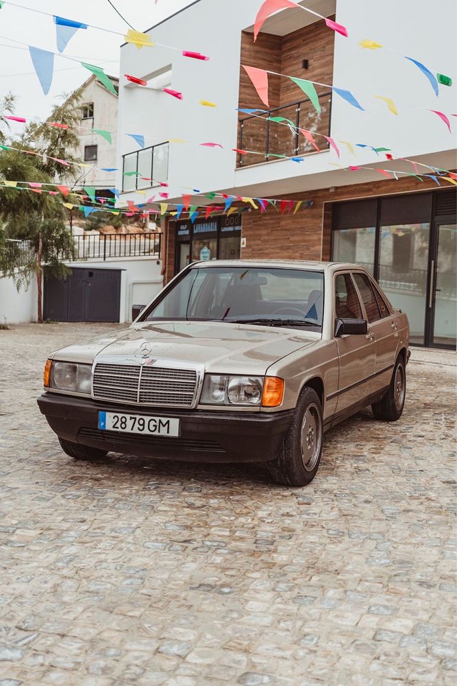 Mercedes 190 2.5