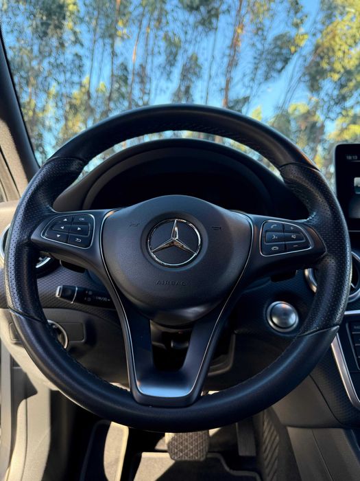 Mercedes-Benz A 180 d AMG Line Aut.