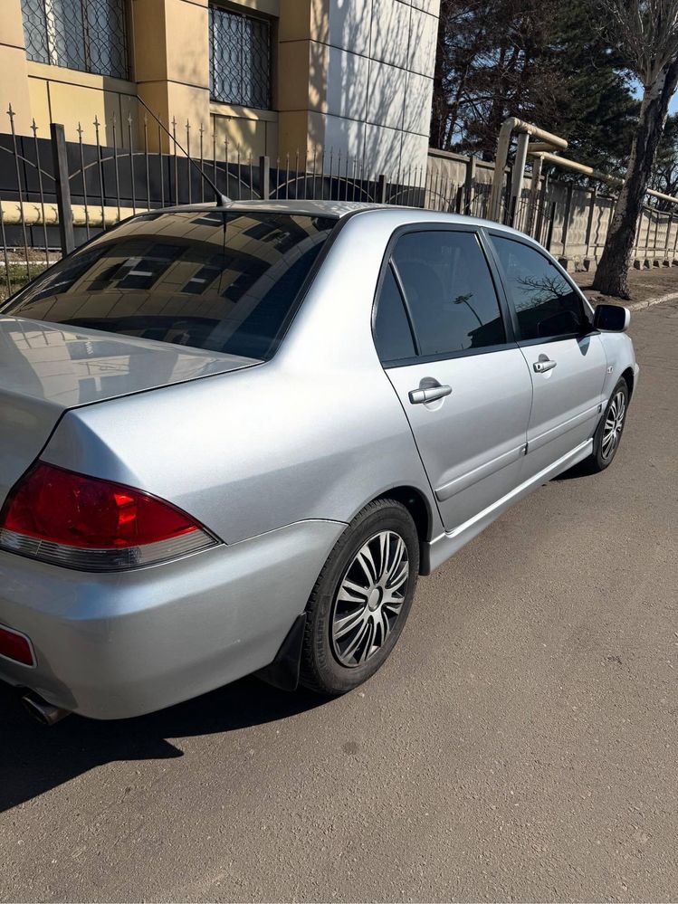 Mitsubishi Lancer 2007