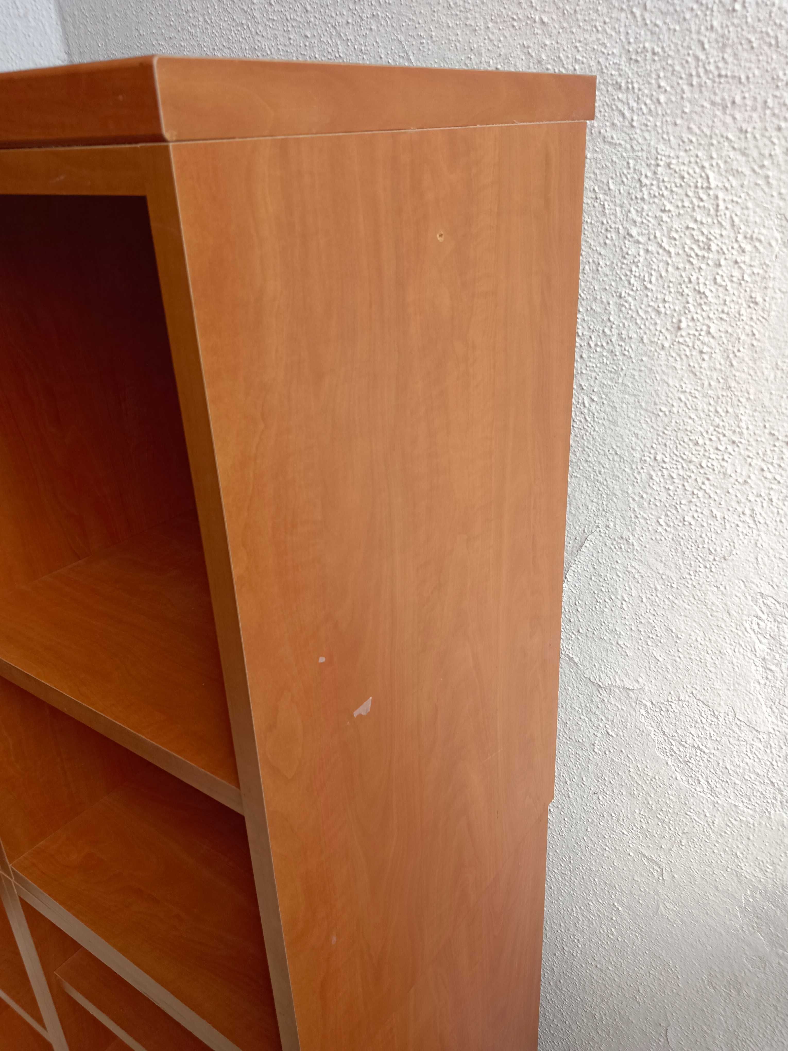 Estante e Secretaria