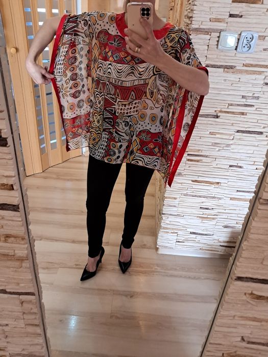 Bluzka zwiewna typu nietoperz