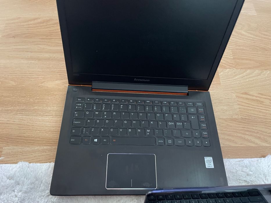 Laptopy tablety czytaj opis