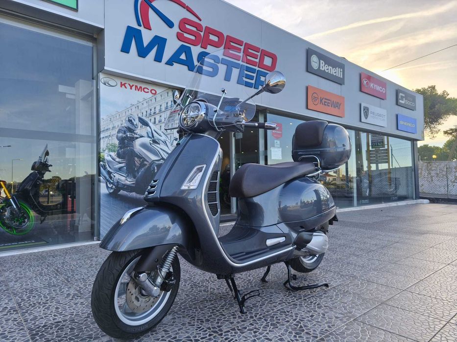 Vespa GTS 300 Super