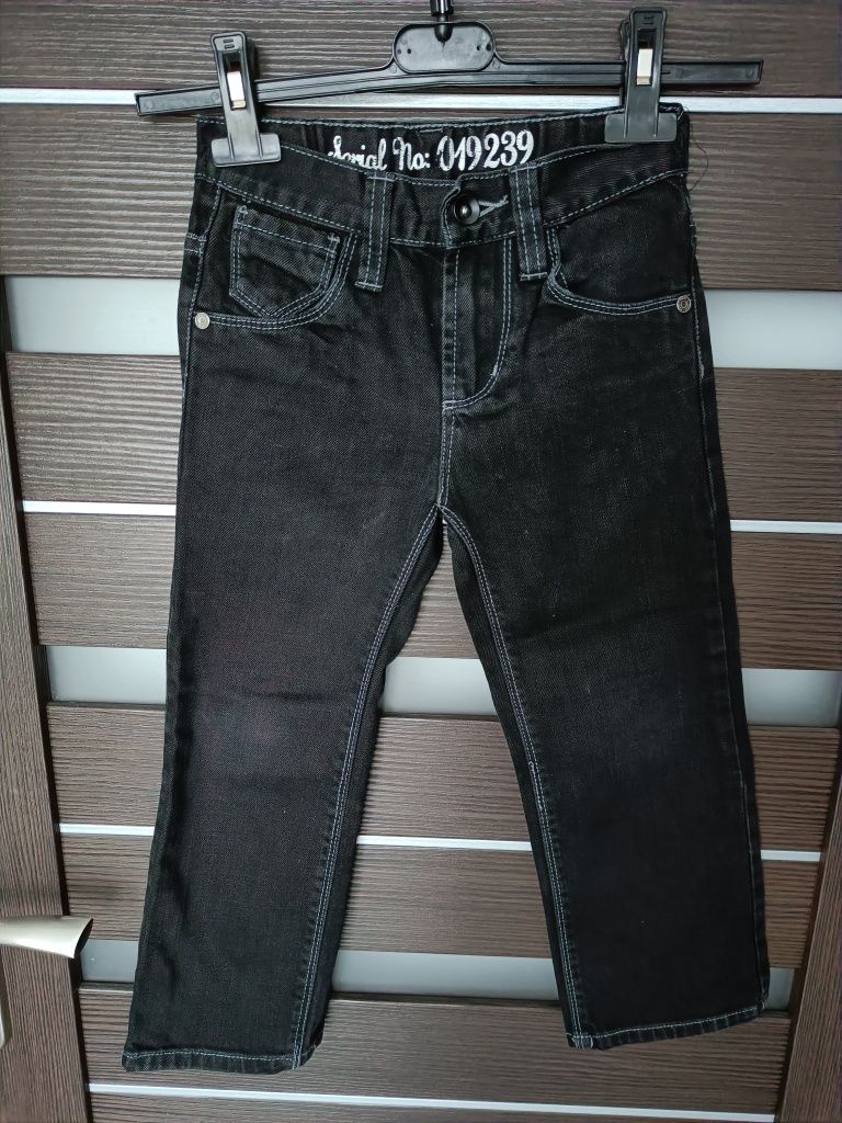Czarne jeansy next  rozmiar 110
