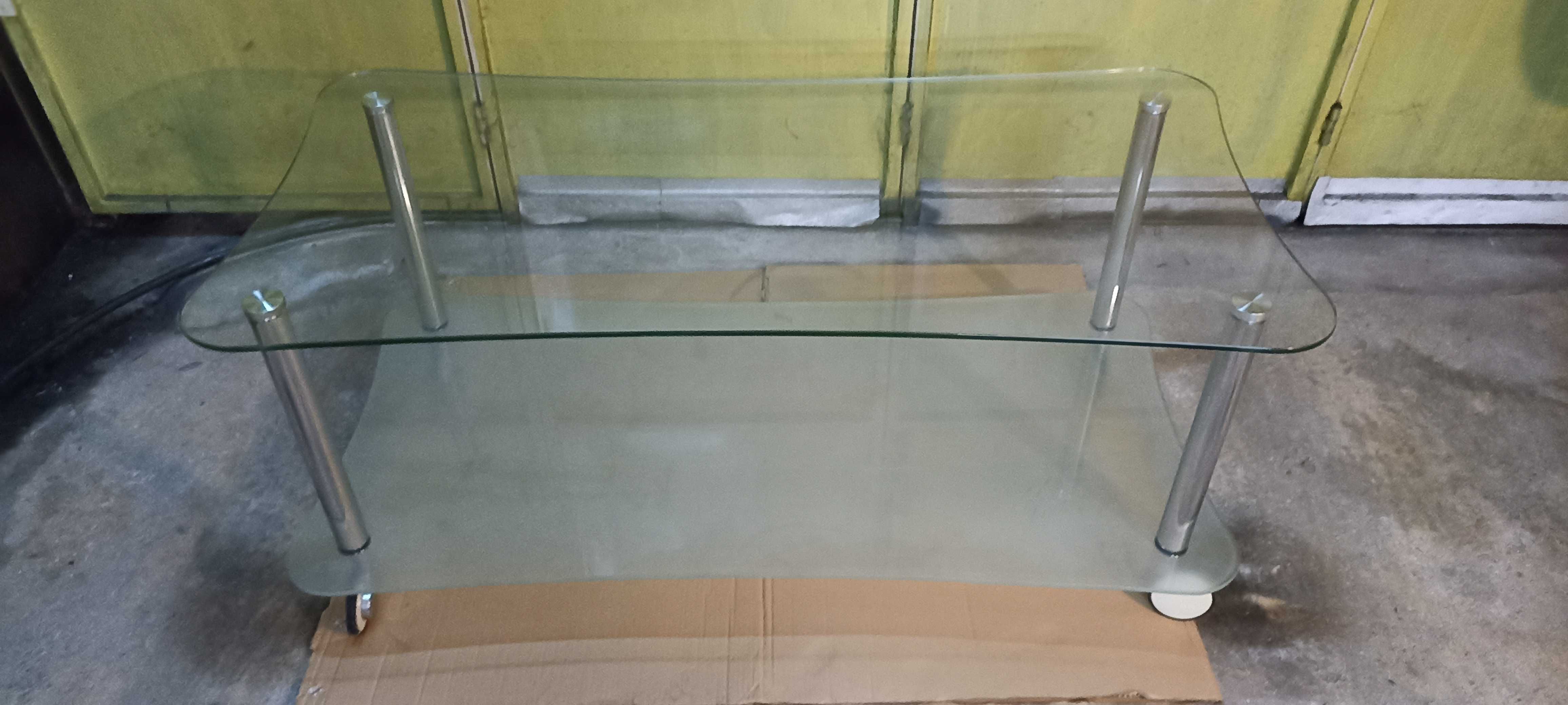 Mesa de centro em vidro