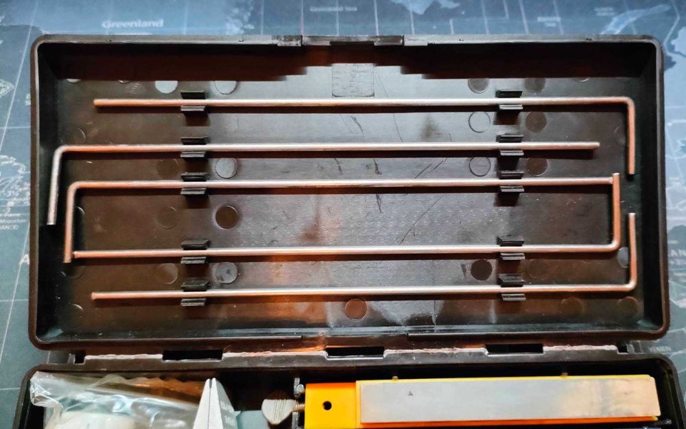 Zestaw do ostrzenia noży Lansky – 5 kamieni, akcesoria