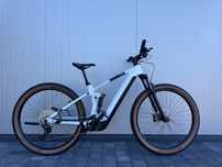 Rower elektryczny Cube Stereo Hybrid 140 HPC Pro 750