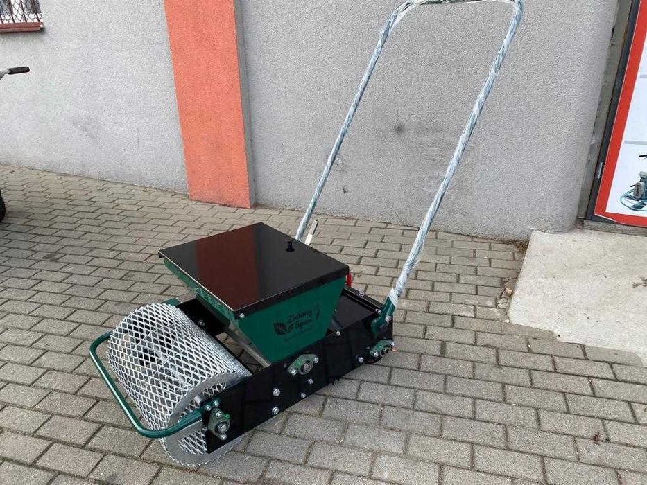 Siewnik do trawy ZIELONY SPAW