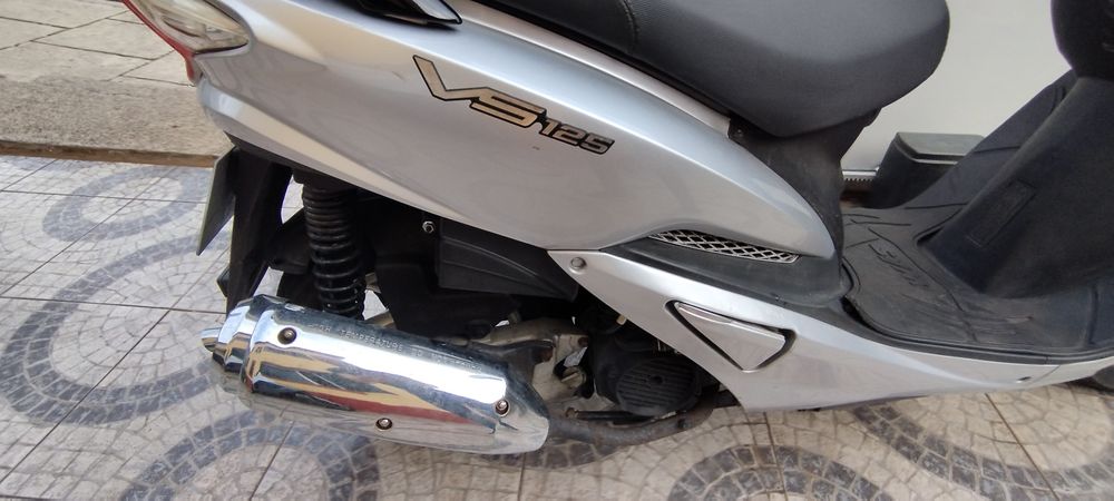 Scooter SYM VS125
