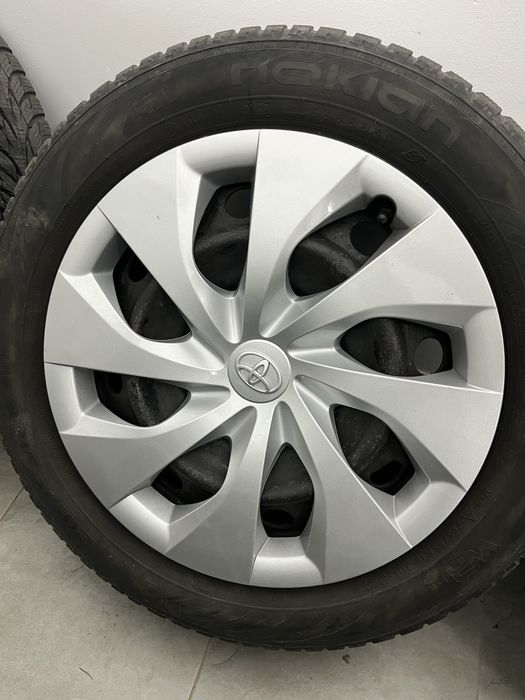 Sprzedam koła zimowe Toyota 16 cali
