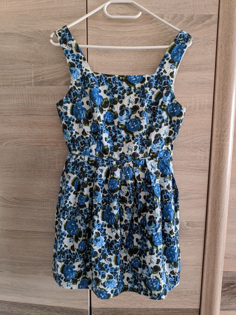 Sukienka rozmiar M topshop