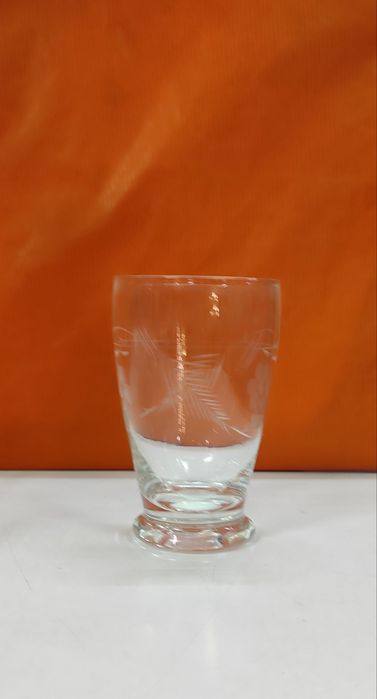 Serviço de água ou vinho