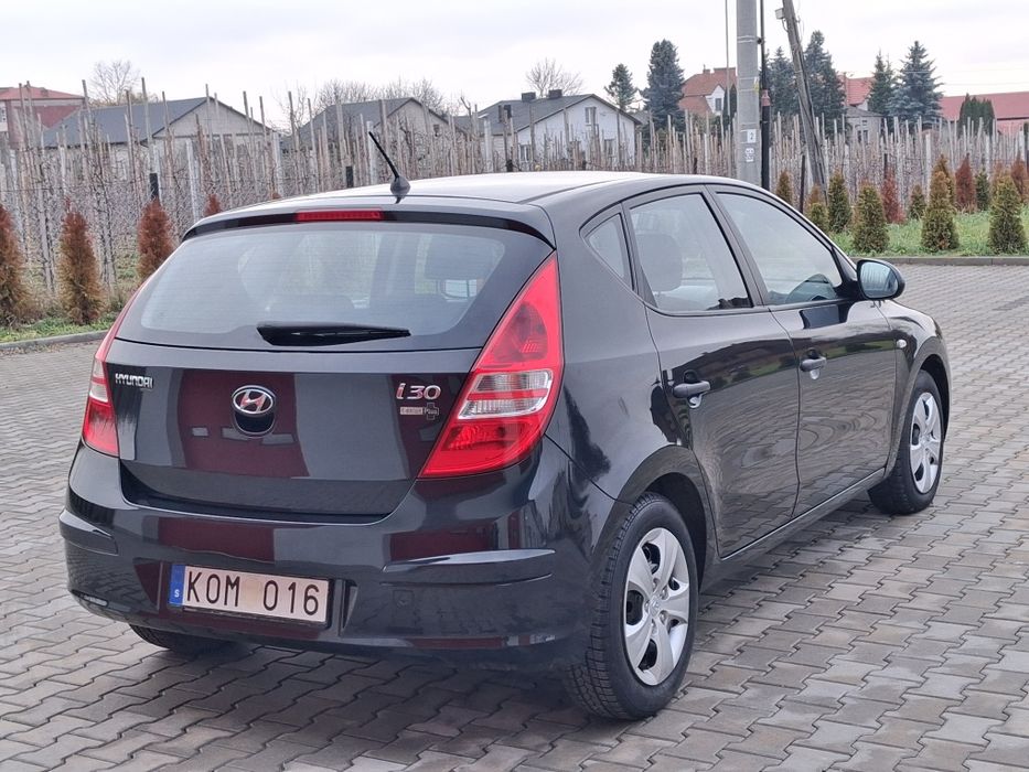 Hyundai i30 1.4b Klima Elektryka Super Stan z Niemiec!