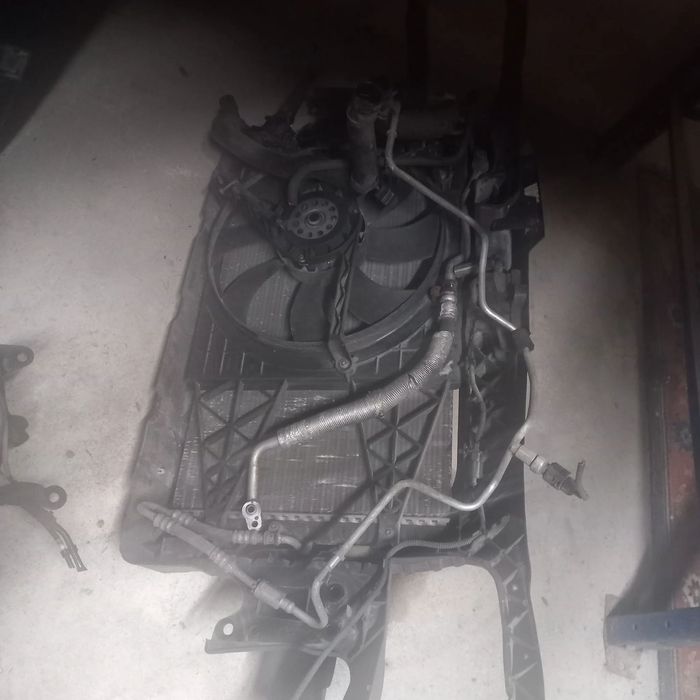 Frente fibra com radiadores reforco e ventiladores seat ibiza 6l 1.2gasolina