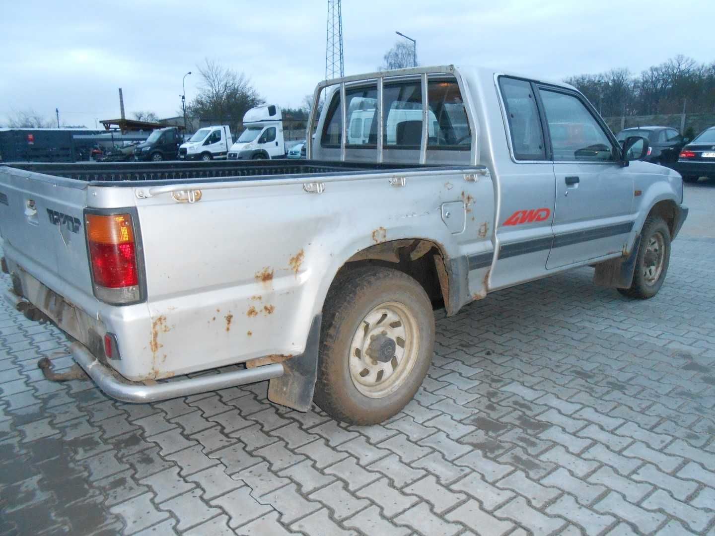 Mazda B2500 Auto Sprawne