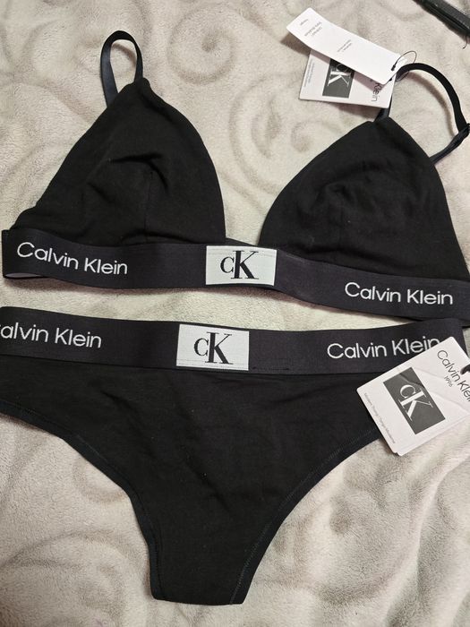 Набір нижньої білизни calvin klein