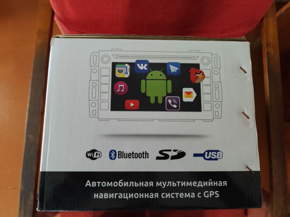 Автомобольная магнитола INCAR состояние новой!!!Shkoda  A5